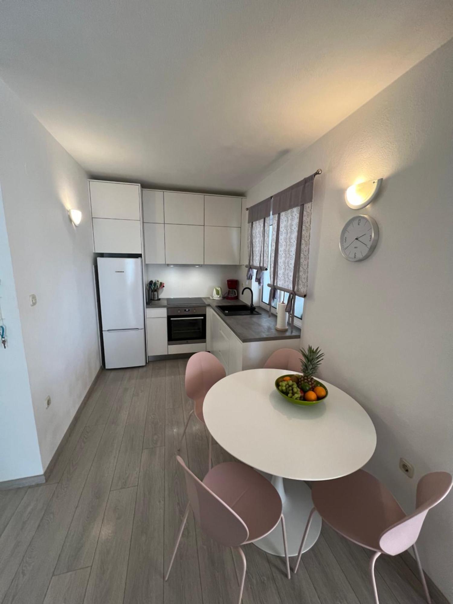 Apartment Chiara Tučepi Zewnętrze zdjęcie